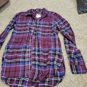 🎉5 for $5 sale!🎉Women's American eagle flannel